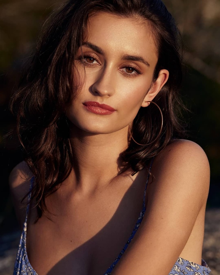 Daniella Filer