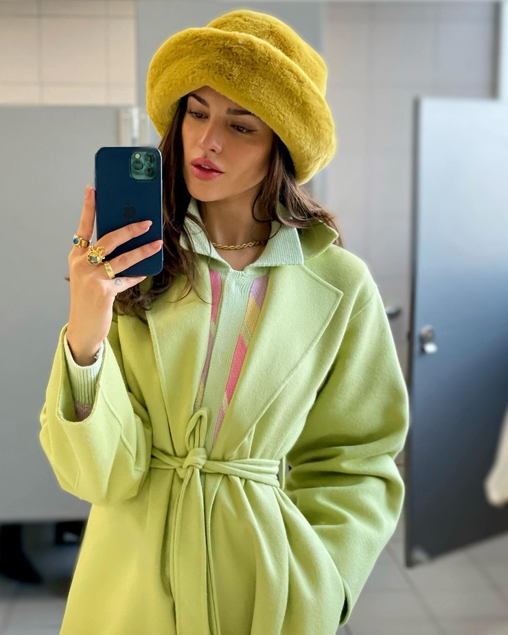 Eiza Gonzalez