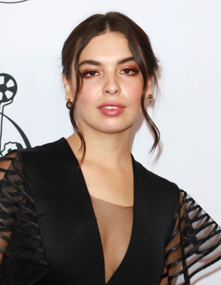 Isabella Gomez Isabella Gomez