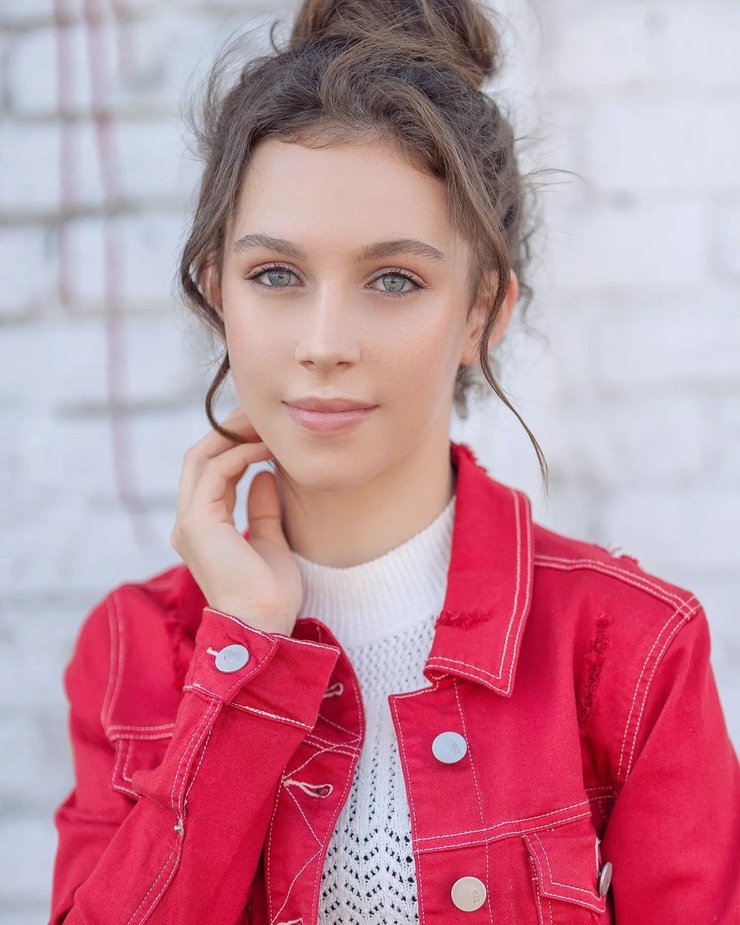 Kacey Fifield Kacey Fifield