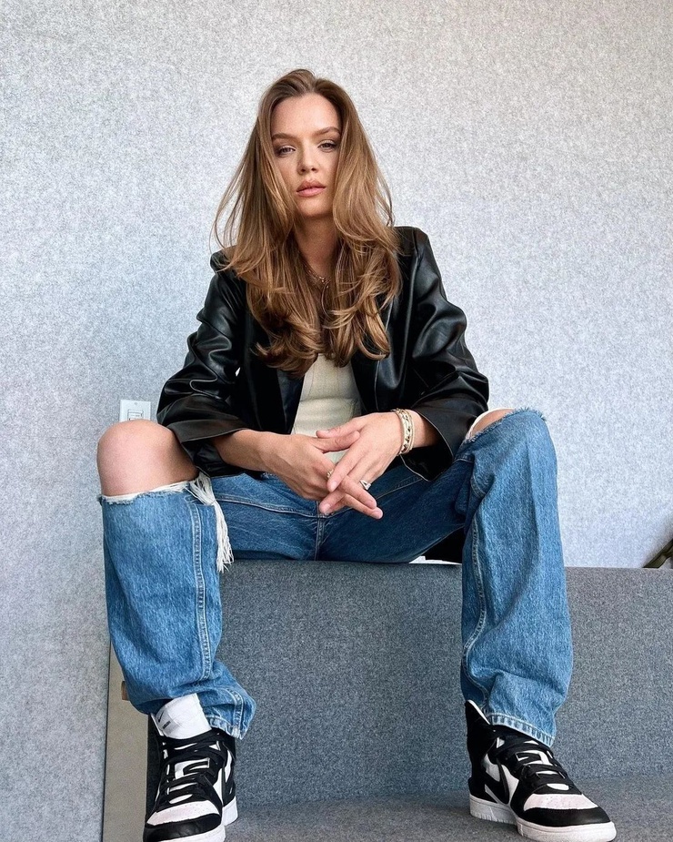 Josephine Skriver