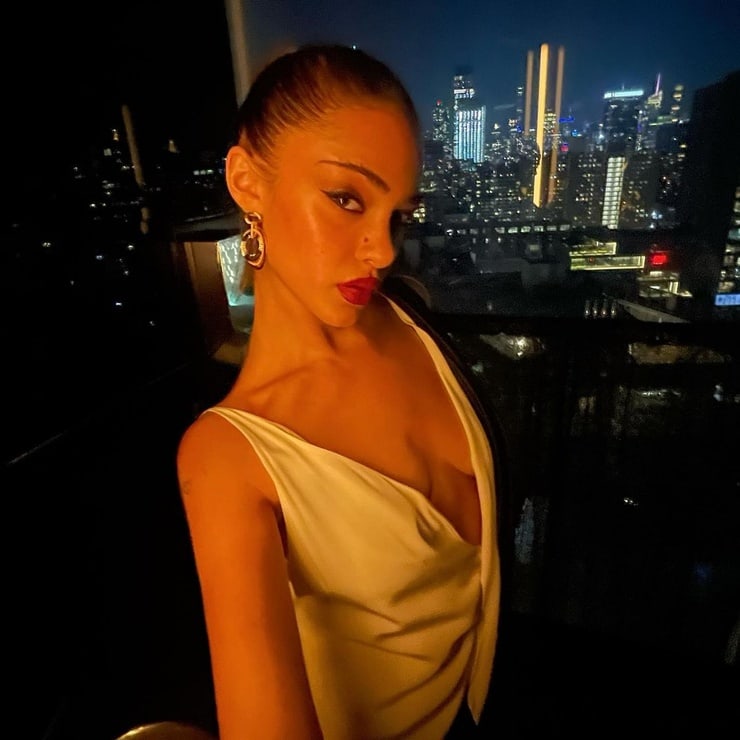 Luna Blaise Luna Blaise