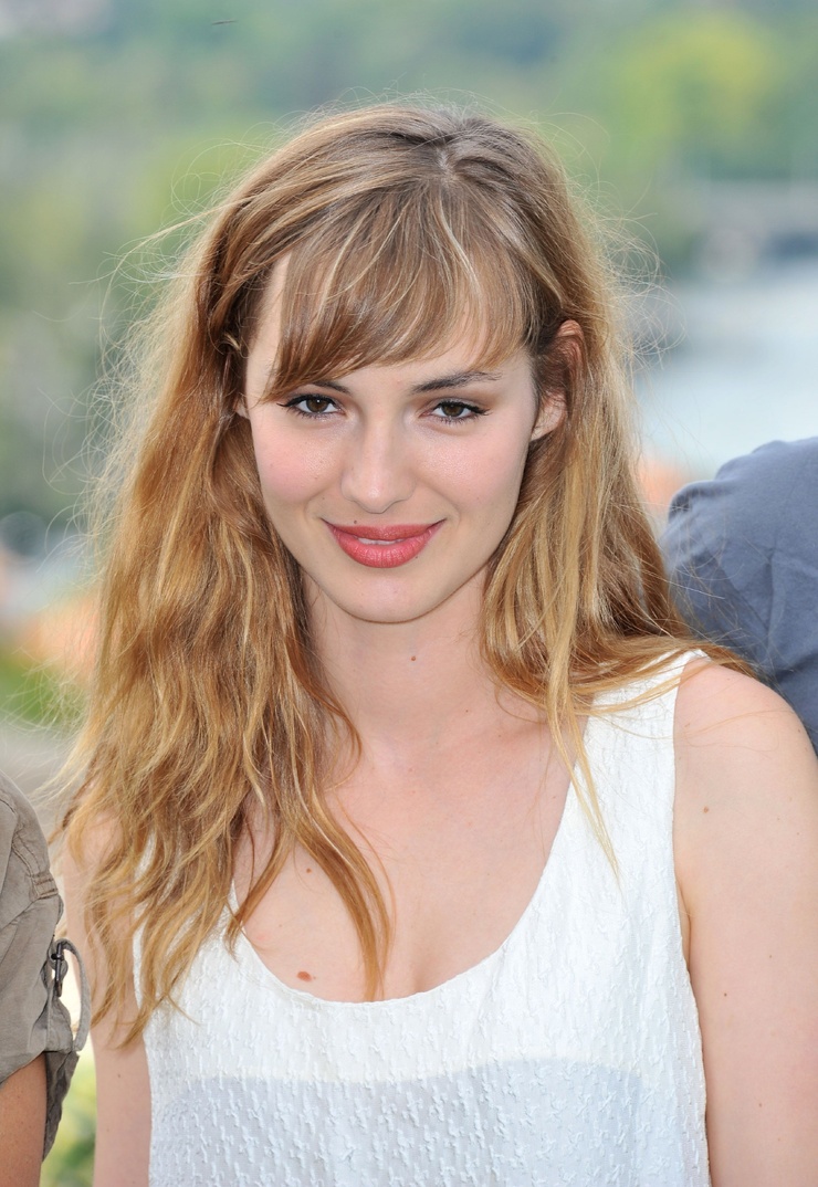 Louise Bourgoin