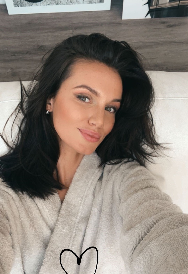 Hailey Outland Hailey Outland