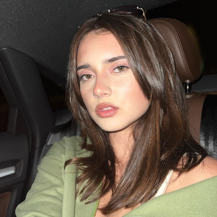 Sarah Curr Sarah Curr