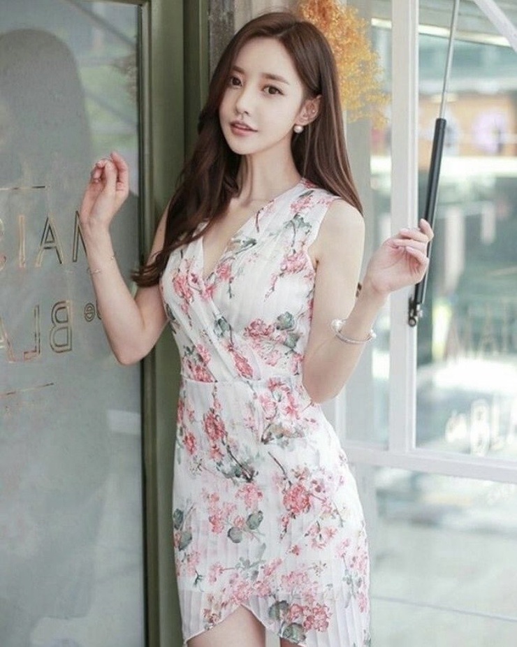 Picture of Son Yoon Joo