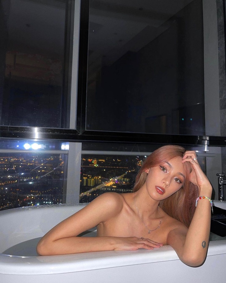 Kathy Zheng