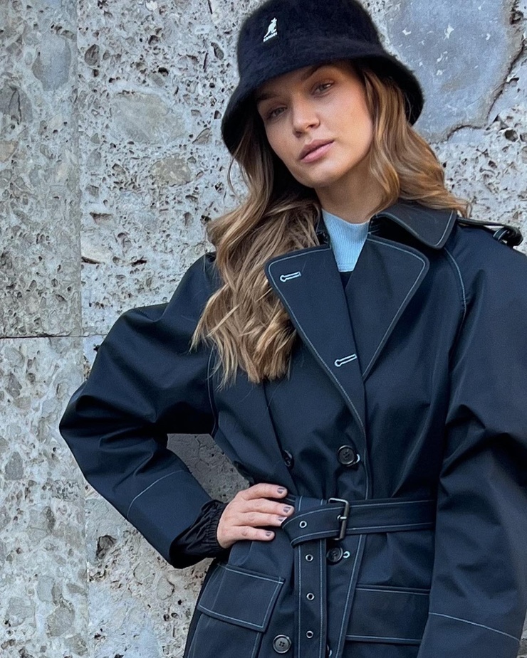 Josephine Skriver