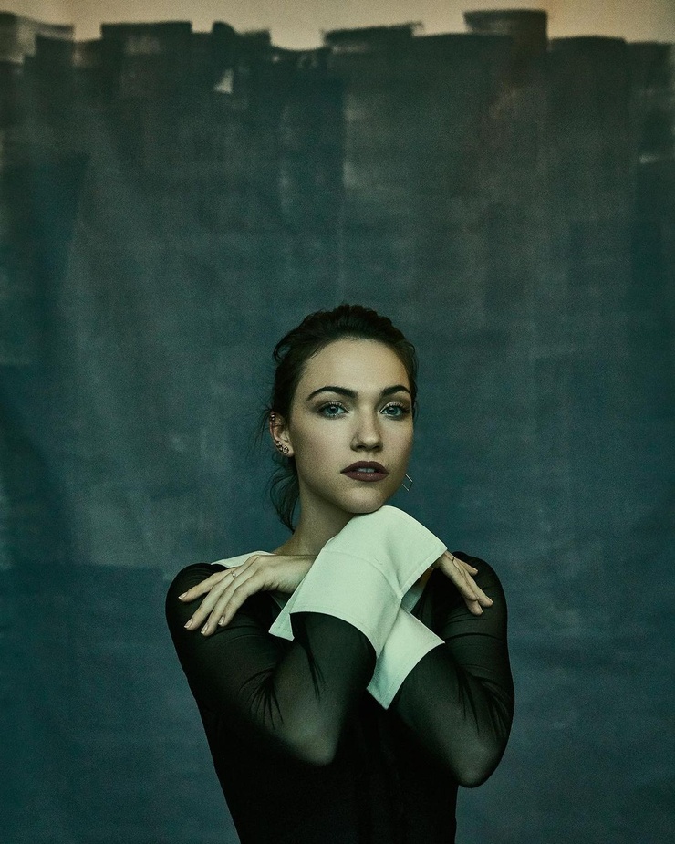 Violett Beane Violett Beane