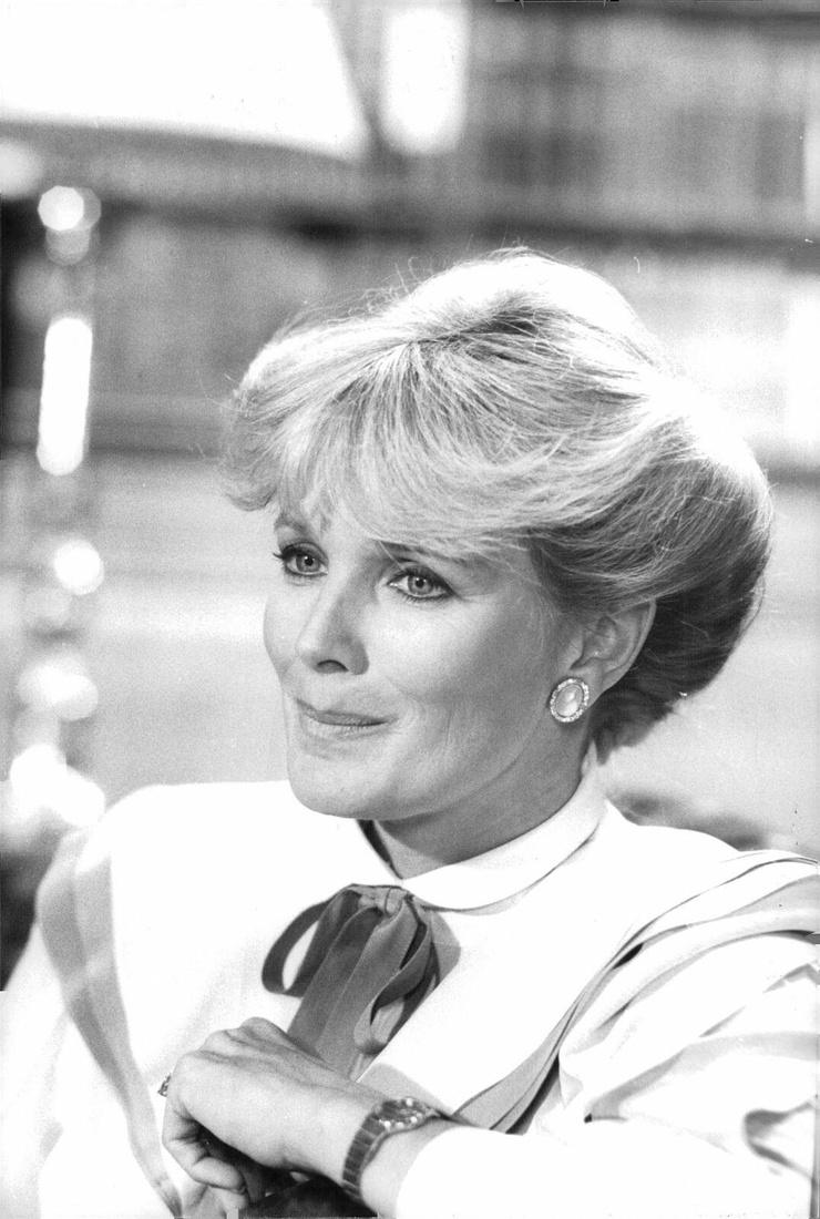 Linda Evans