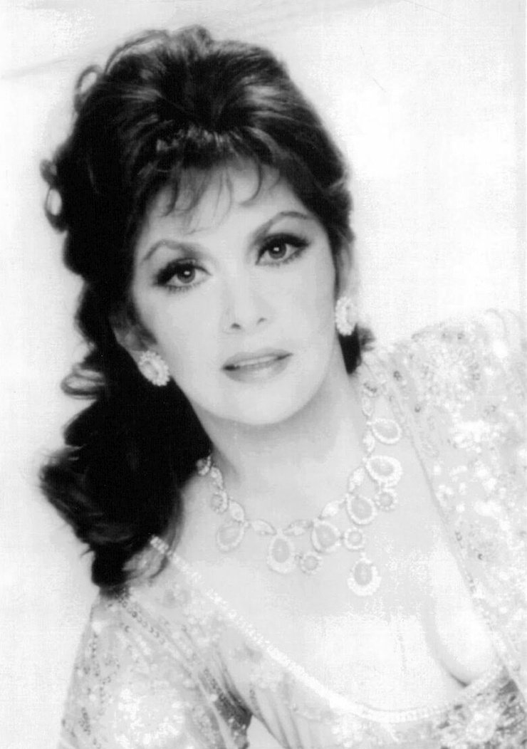 Gina Lollobrigida