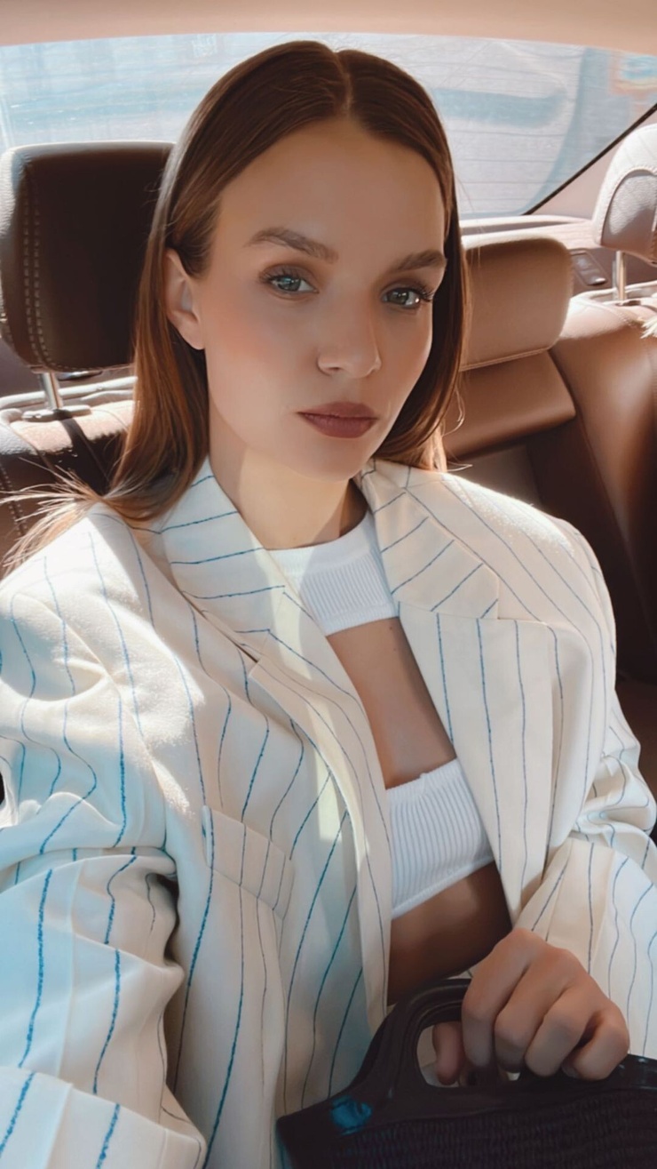 Josephine Skriver Josephine Skriver
