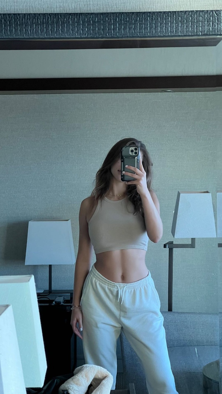 Camila Kendra