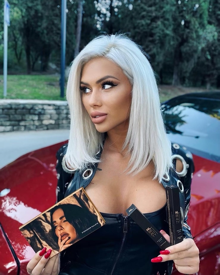 Dilena Dimitrova Dilena Dimitrova