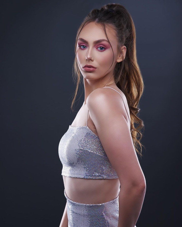Savannah Bakarich