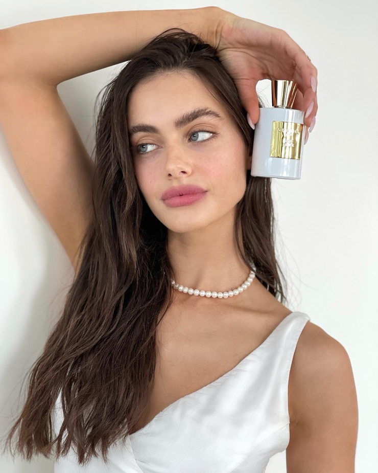 Yael Shelbia Yael Shelbia
