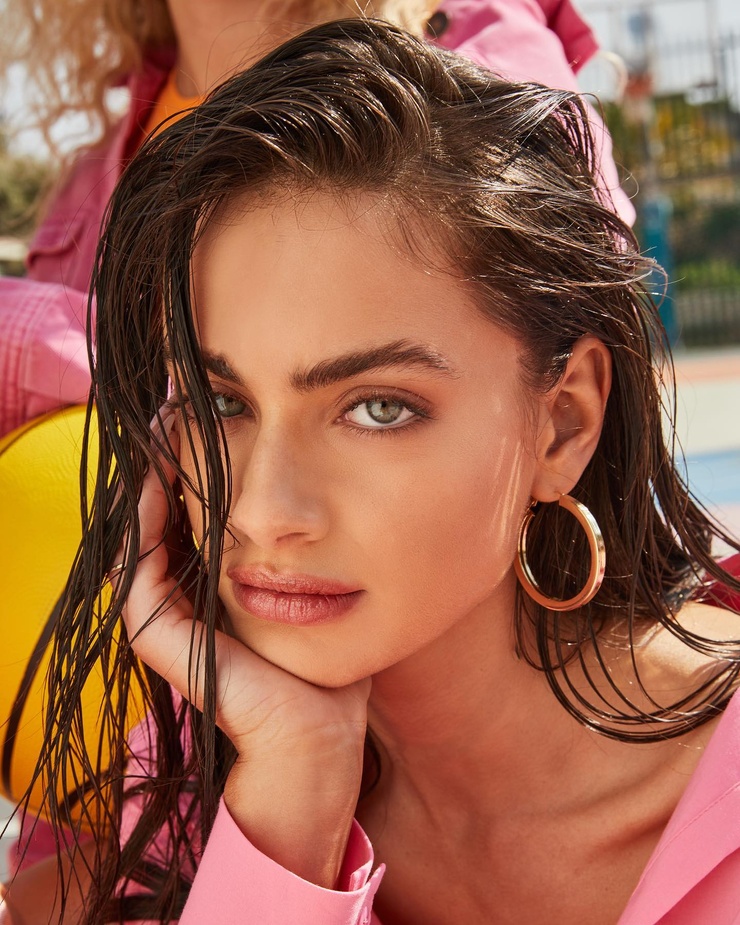 Yael Shelbia Yael Shelbia