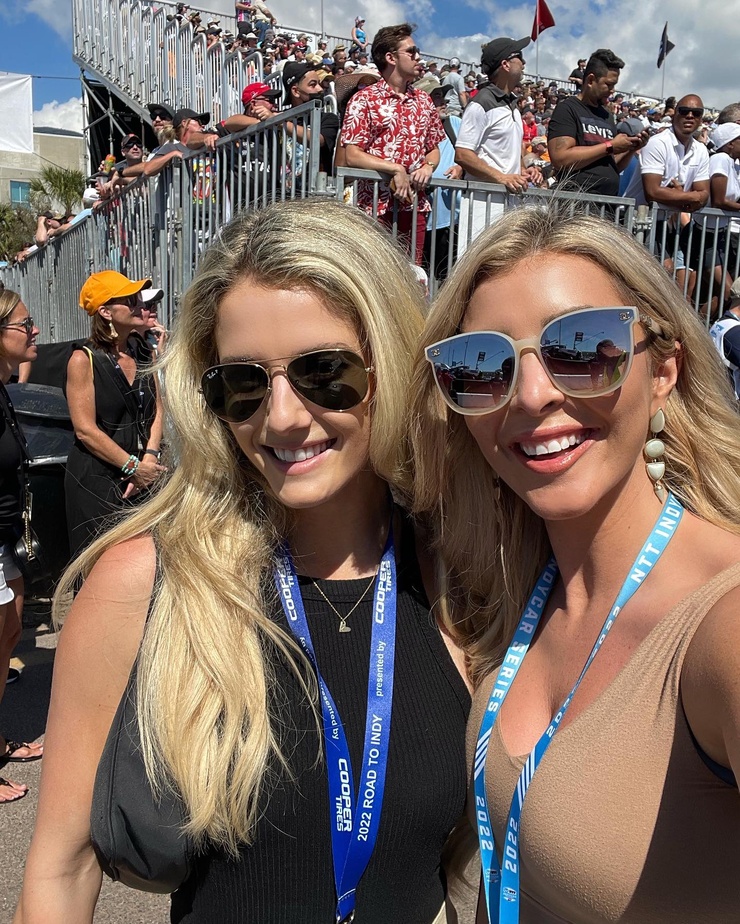 Lindsay Brewer Lindsay Brewer