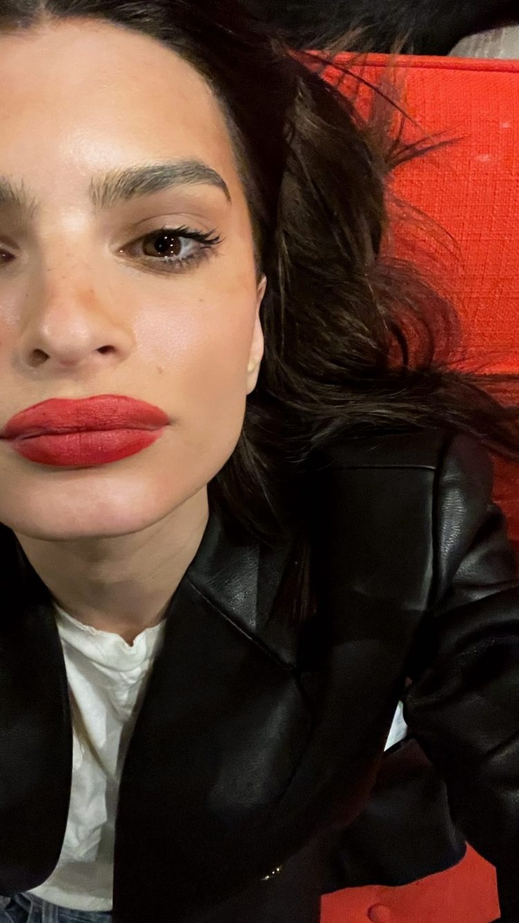 Emily Ratajkowski