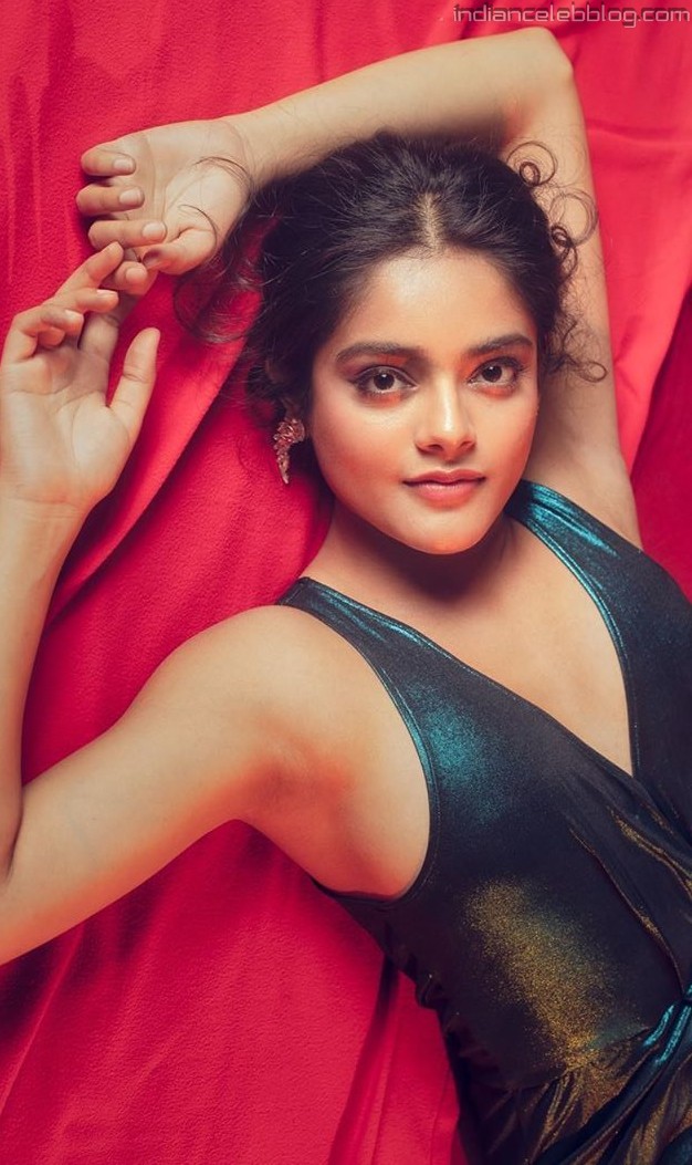 Riddhi Kumar
