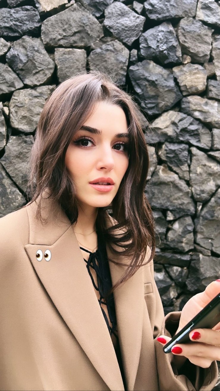 Hande Erçel Hande Erçel