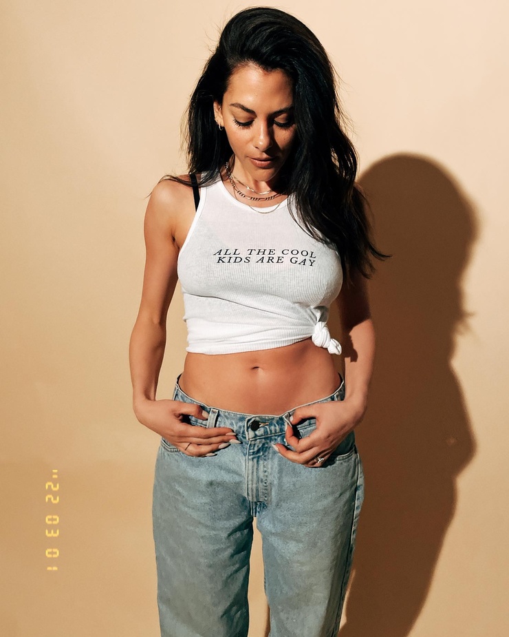 Inbar Lavi Inbar Lavi
