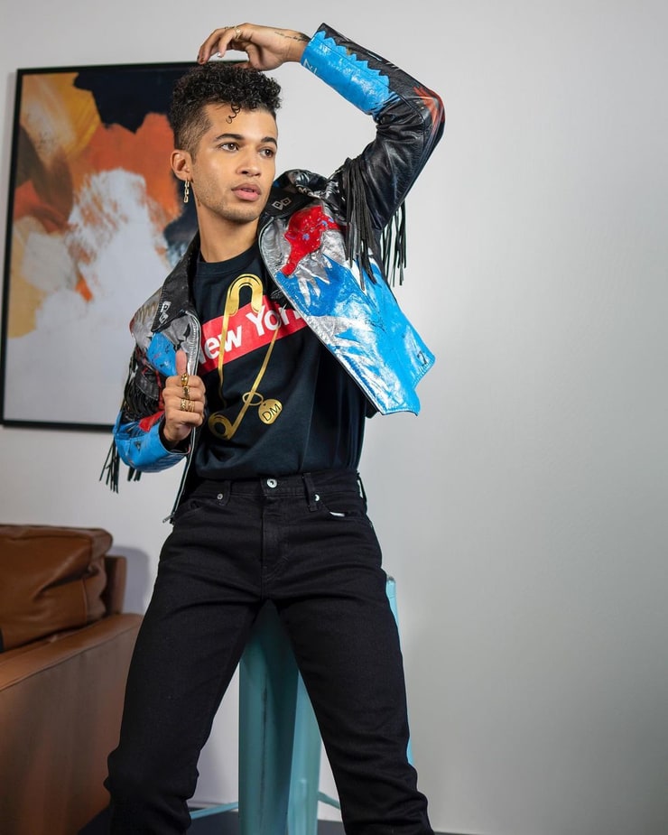 Picture of Jordan Fisher