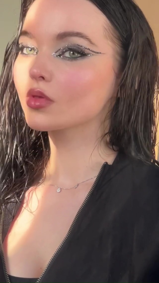 Dove Cameron Dove Cameron