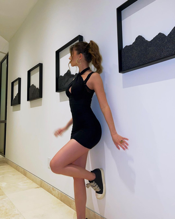 Bella Azzata
