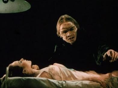 Doctor X (1932)