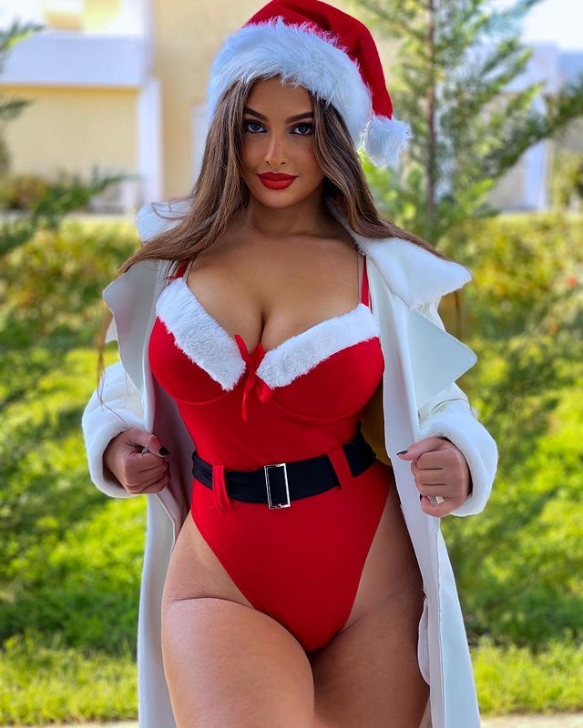 Eva Savagiou. Eva Savagiou.