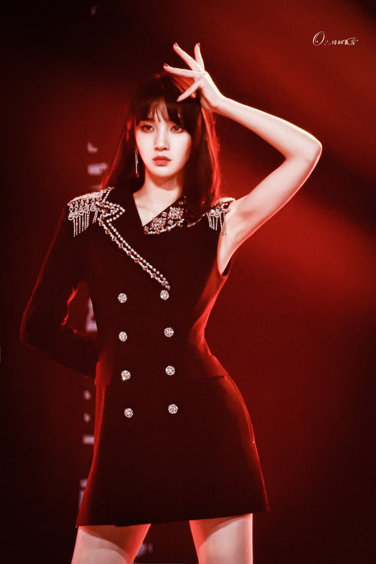 Xinyi Ge