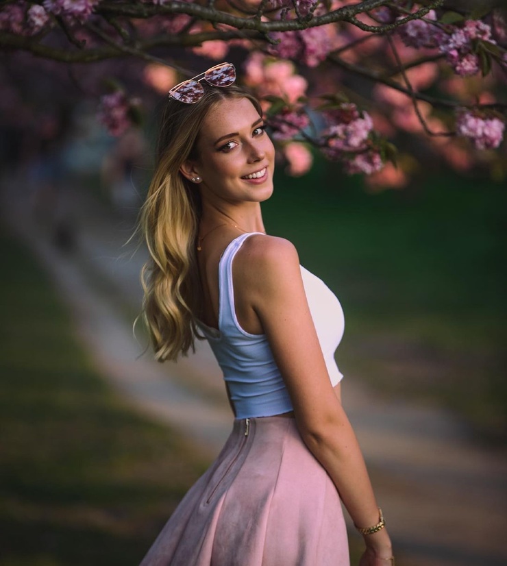 Cindy Baranowska Cindy Baranowska