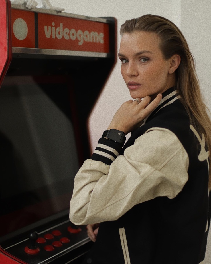Josephine Skriver Josephine Skriver