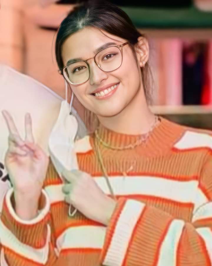 Liza Soberano