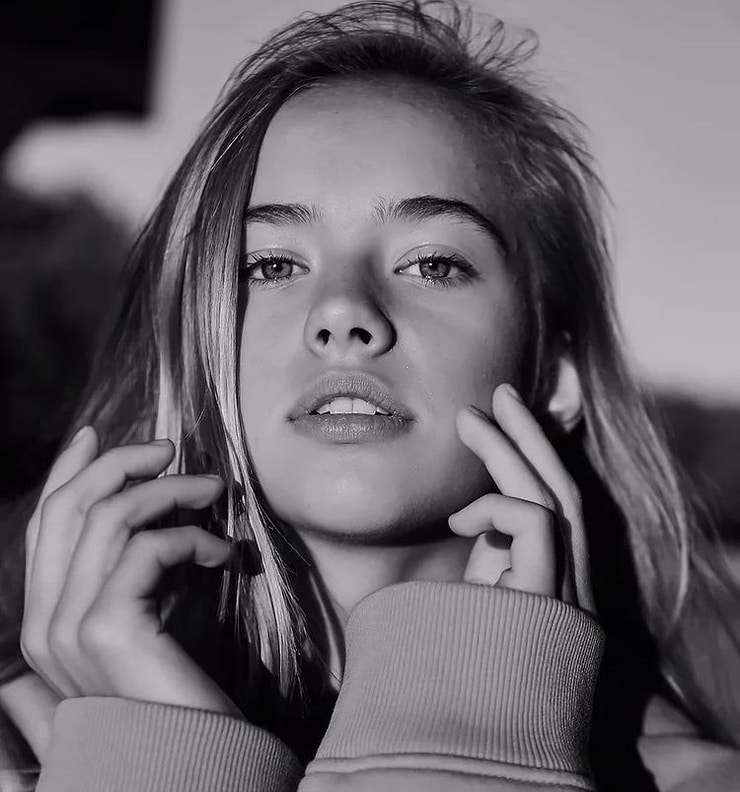 Anna Efimenko Anna Efimenko