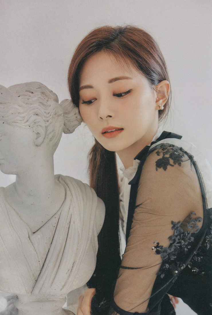 Chou Tzu-yu (Tzuyu)