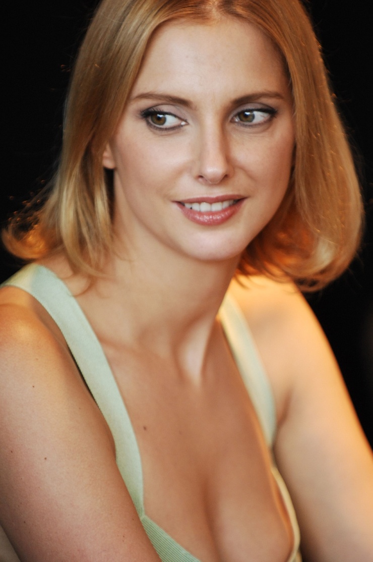Frédérique Bel
