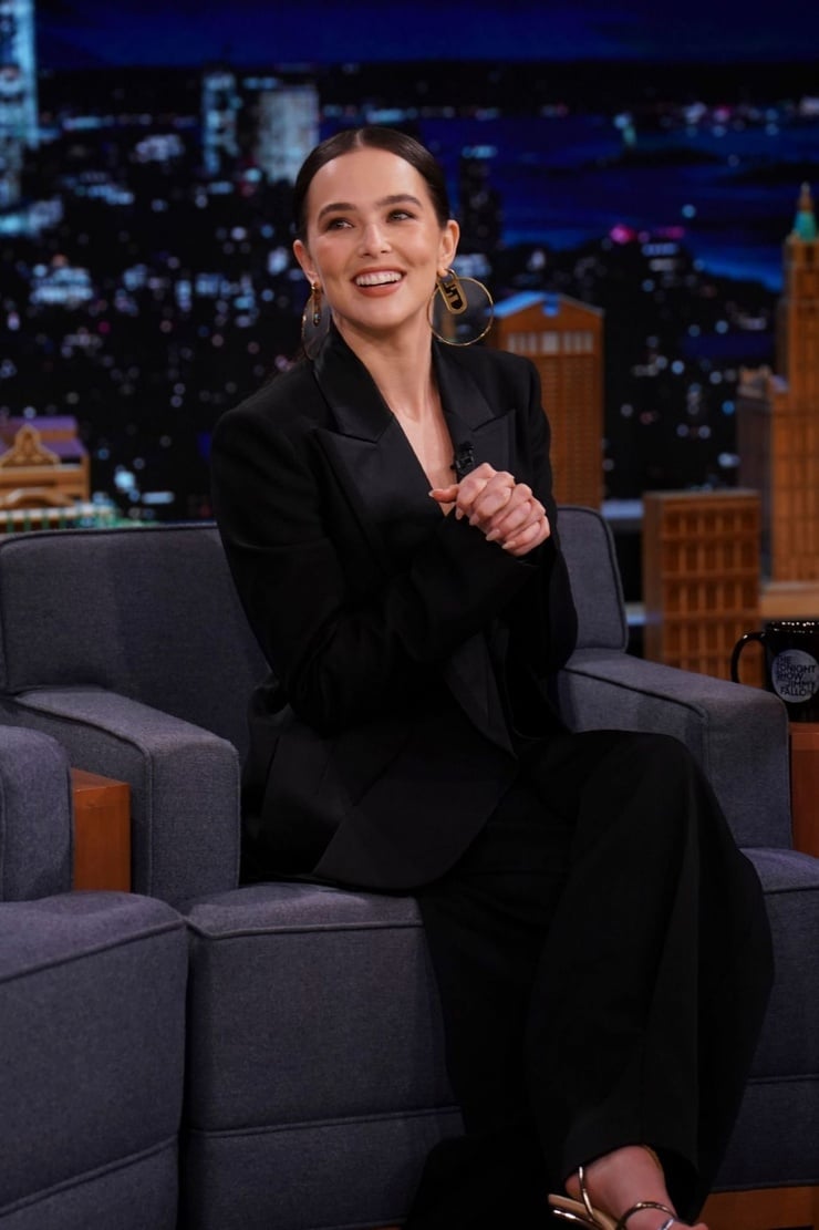 Zoey Deutch