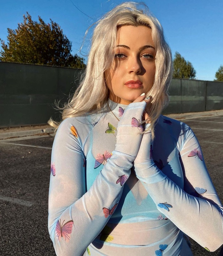 Alexi Blue