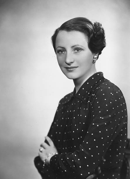 Jill Esmond