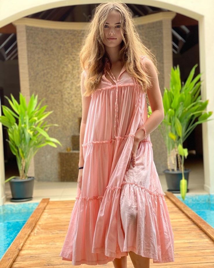Kristina Pimenova Kristina Pimenova
