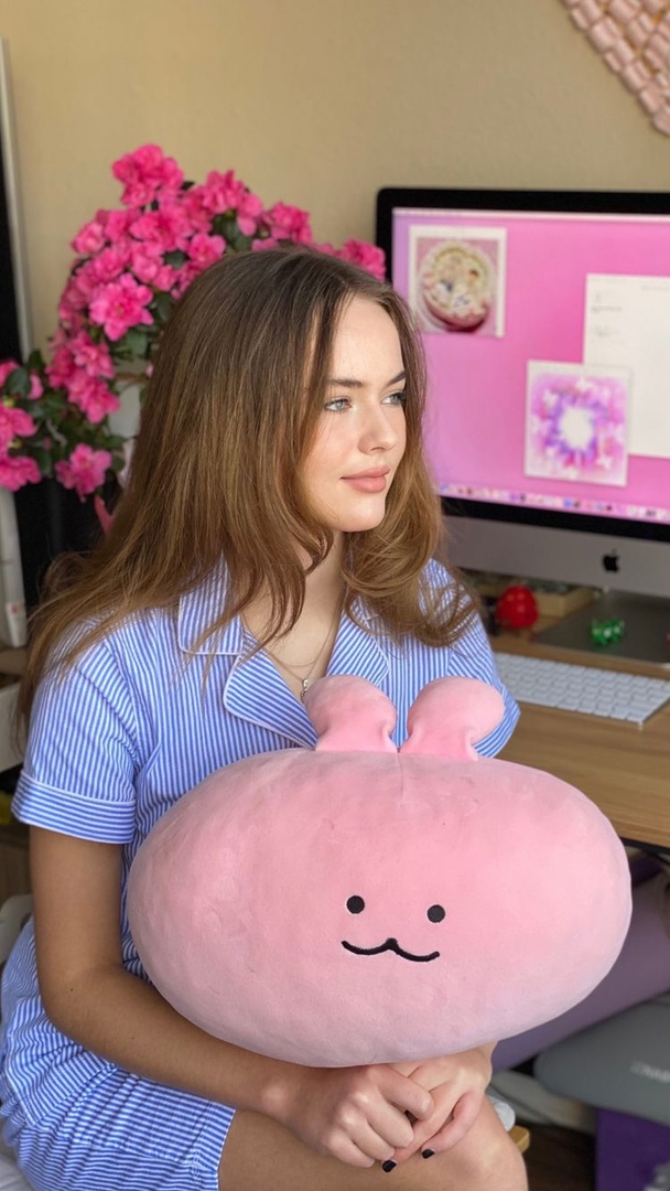 Kristina Pimenova Kristina Pimenova