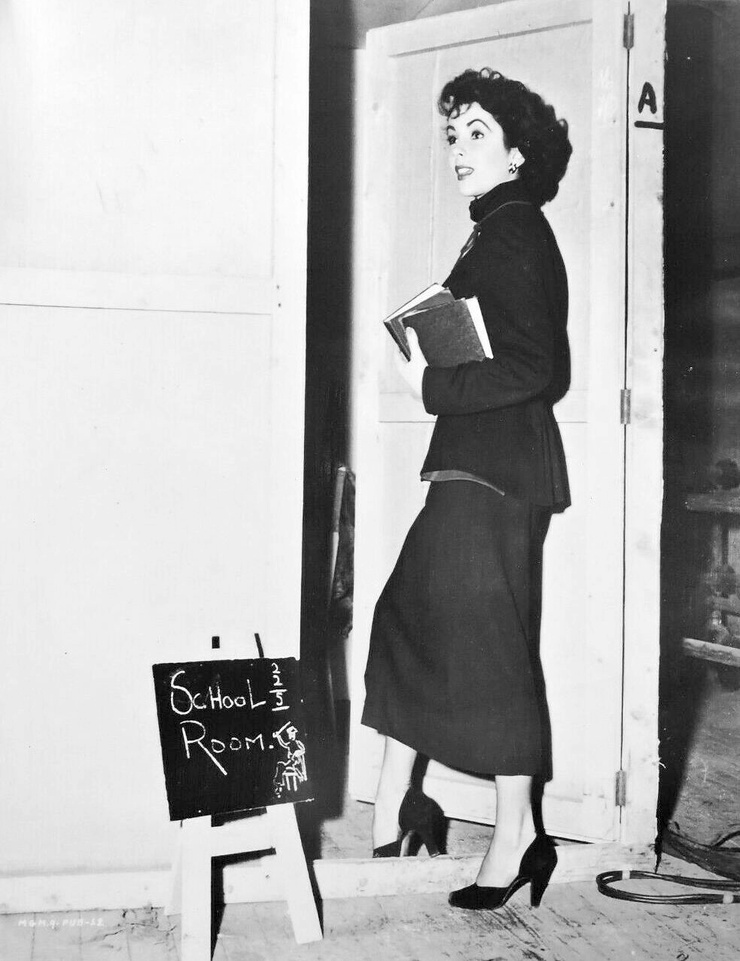 Elizabeth Taylor Elizabeth Taylor