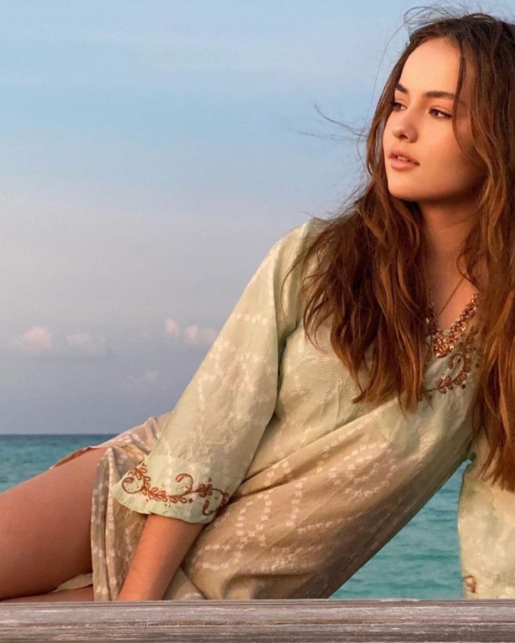 Kristina Pimenova Kristina Pimenova