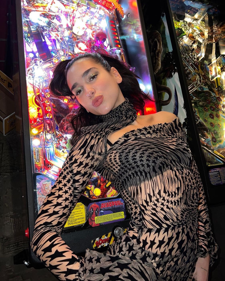 Dua Lipa