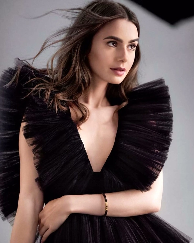 Lily Collins