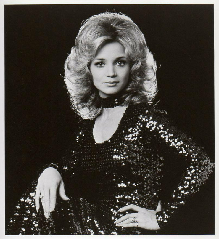 Barbara Mandrell