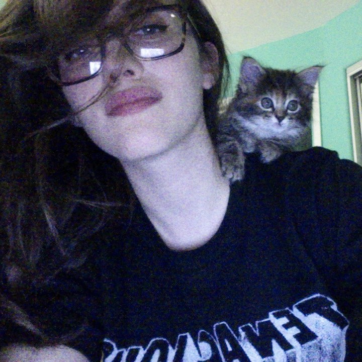 Kat Dennings Kat Dennings