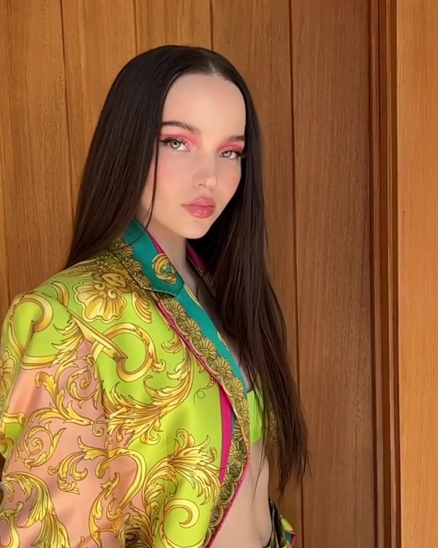 Dove Cameron
